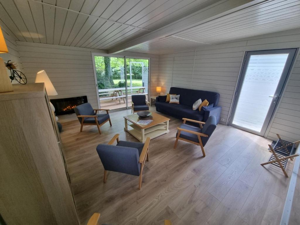 Les Chalets De Saumur, Piscine & Parc Boise, 100M Du Cadrenoir Exterior foto