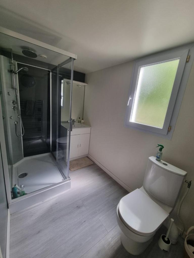 Les Chalets De Saumur, Piscine & Parc Boise, 100M Du Cadrenoir Exterior foto